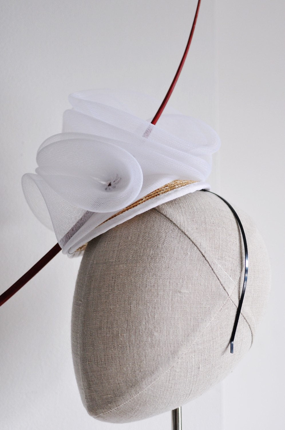 White Crin Cocktail Hat Racing Mini Hat Wedding Fascinator