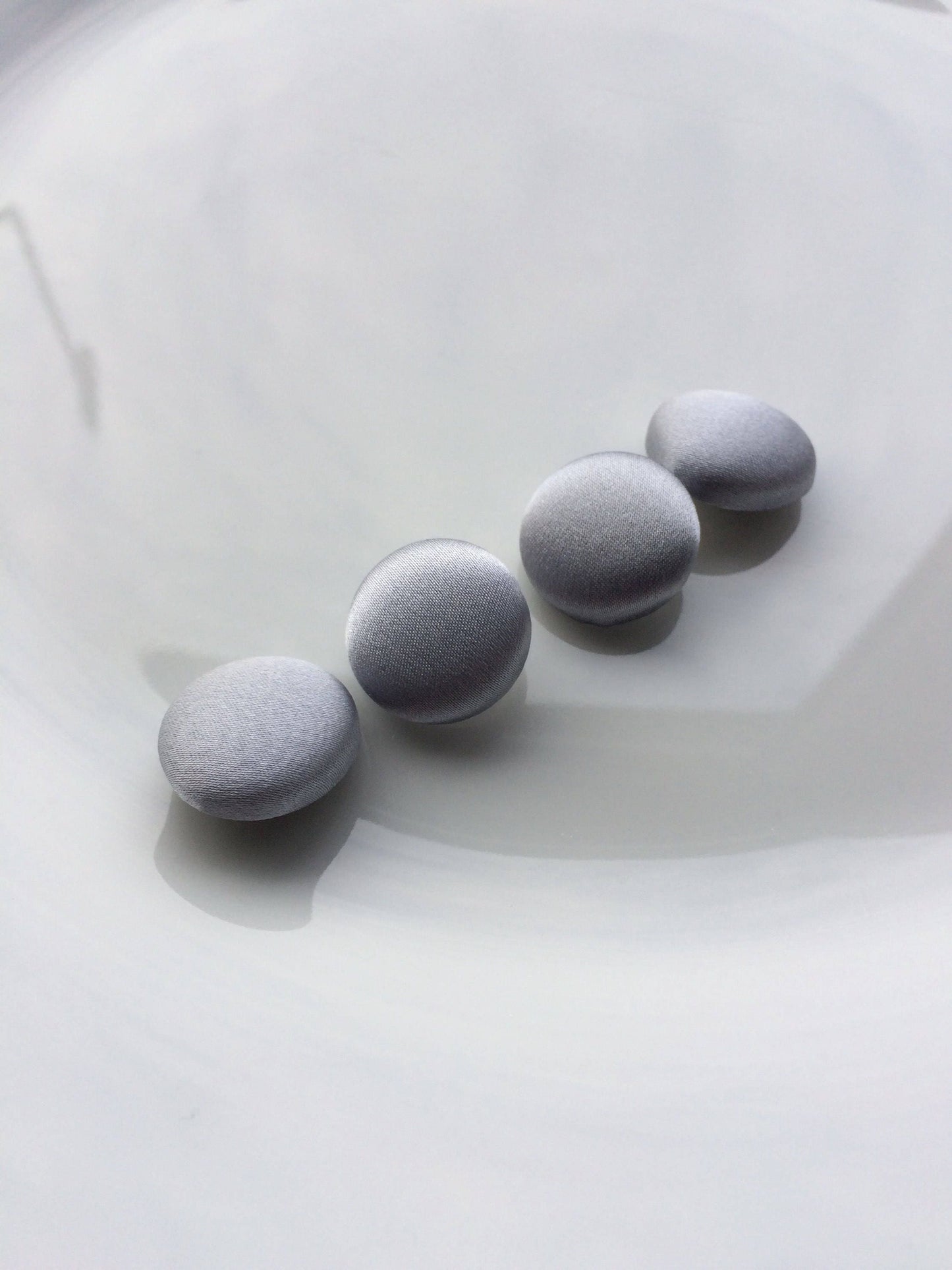 Silver Grey Silk Satin Tuxedo Buttons Silk Charmeuse Mens Suit Buttons