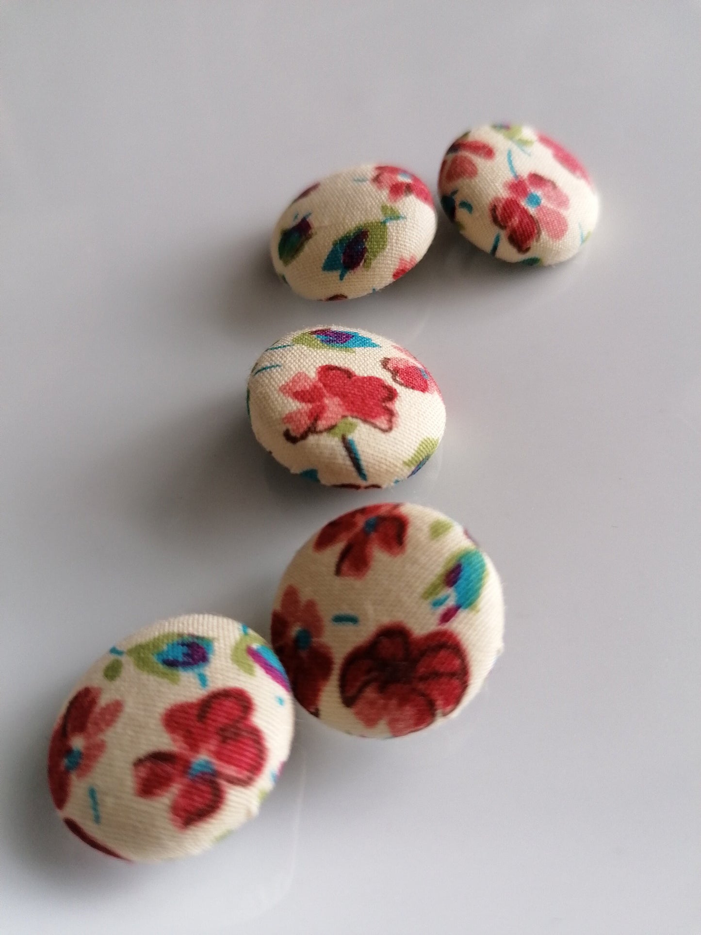 Handmade Ditsy Floral Print Fabric Covered Buttons