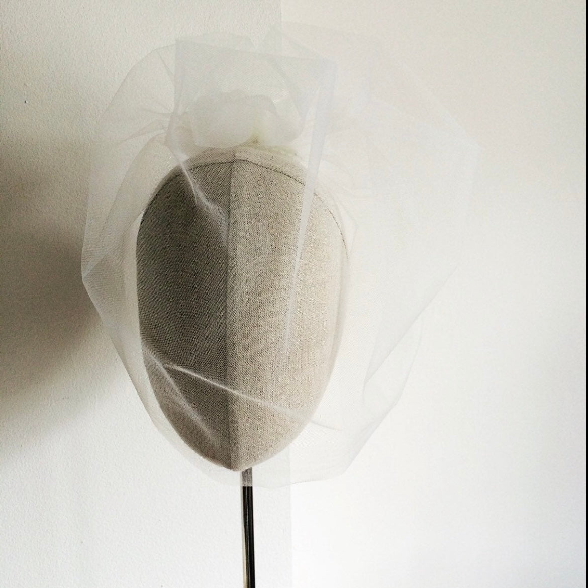 Ivory Illusion Birdcage Veil 18 Inch Tulle Veil Pearl Back Blusher Veil