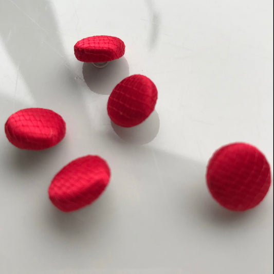 Tulle Covered Red Wedding Dress Buttons Silk Satin Bridal Buttons Silk Charmeuse