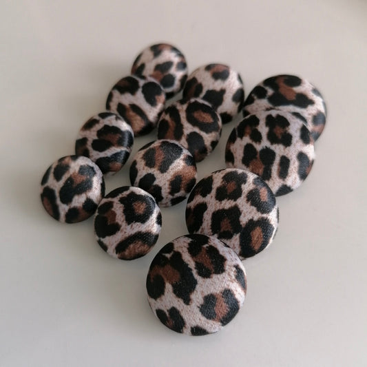 Leopard Print Tuxedo Buttons Mens Satin Suit Jacket and Sleeve Buttons Set