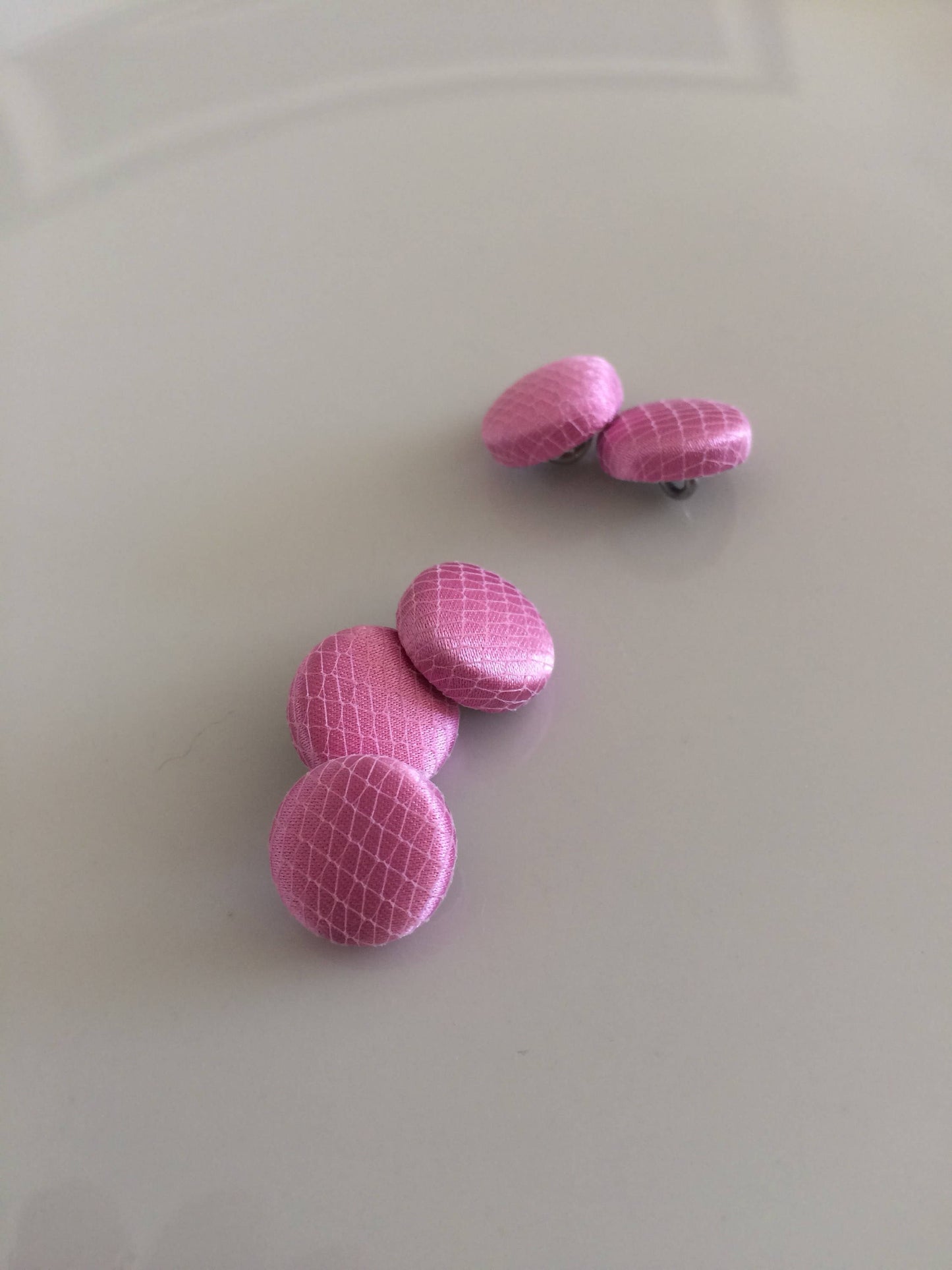 Tulle Covered Candy Pink Wedding Dress Buttons Silk Satin Bridal Buttons Silk Charmeuse