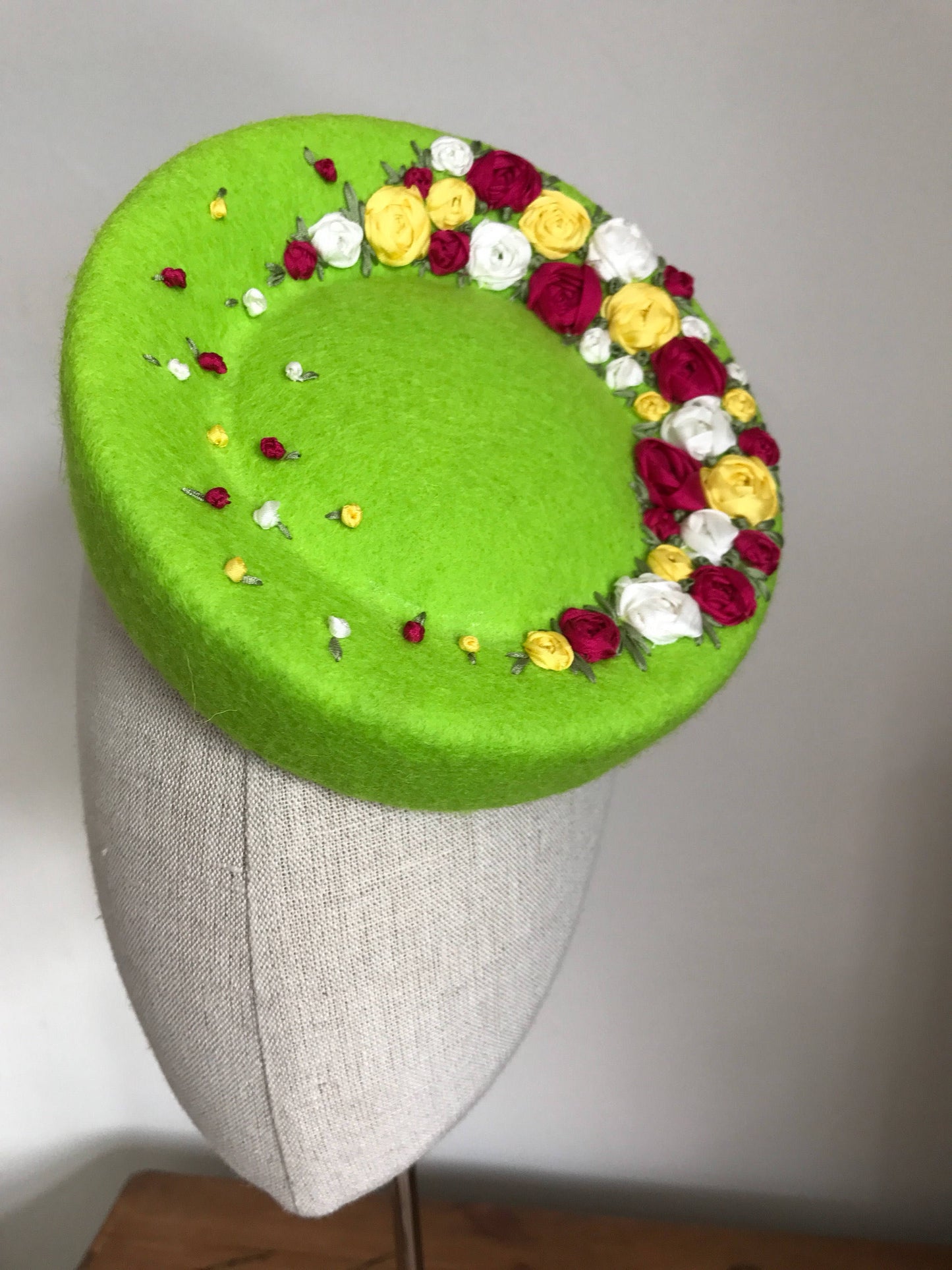 Green Wool Cocktail Hat Silk Rose Raked Pork Pie Fascinator