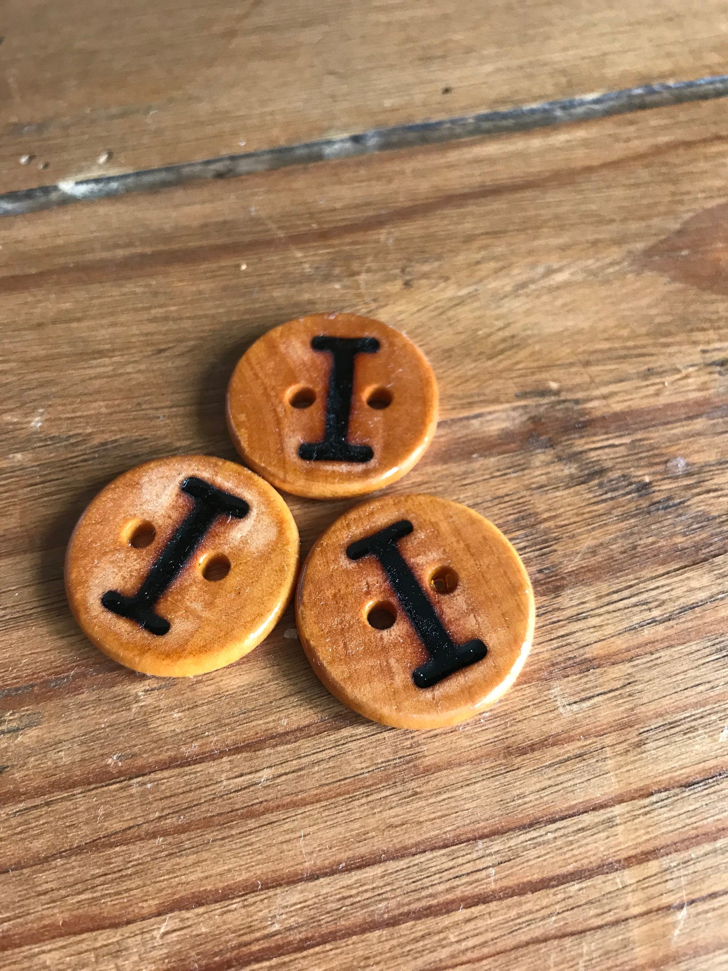 Wooden Letter I Buttons Upper Case Alphabet Capital