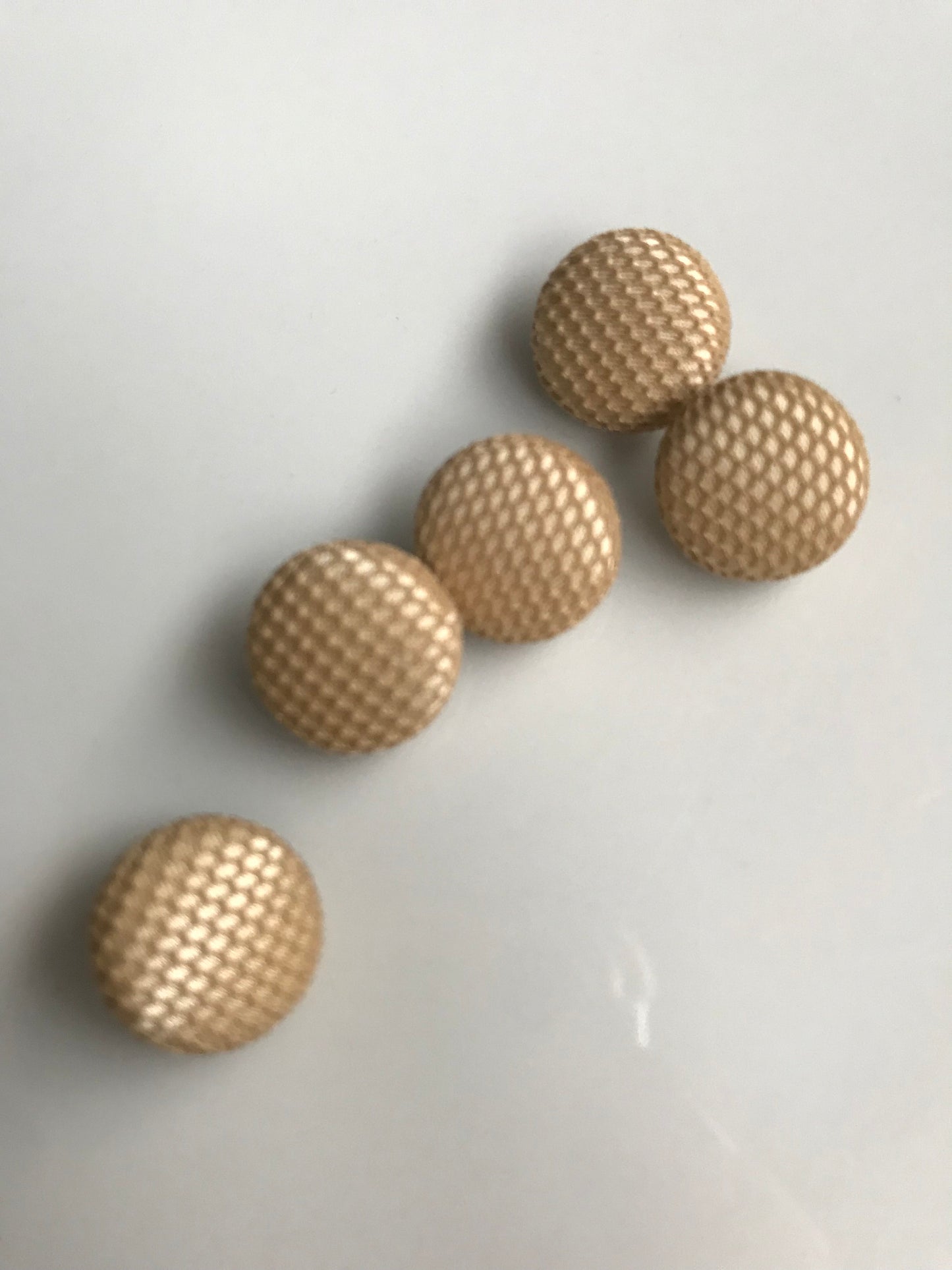 Tan Cream Power Net Covered Wedding Dress Buttons Body Stocking Mesh Silk Satin Bridal Buttons Silk Charmeuse