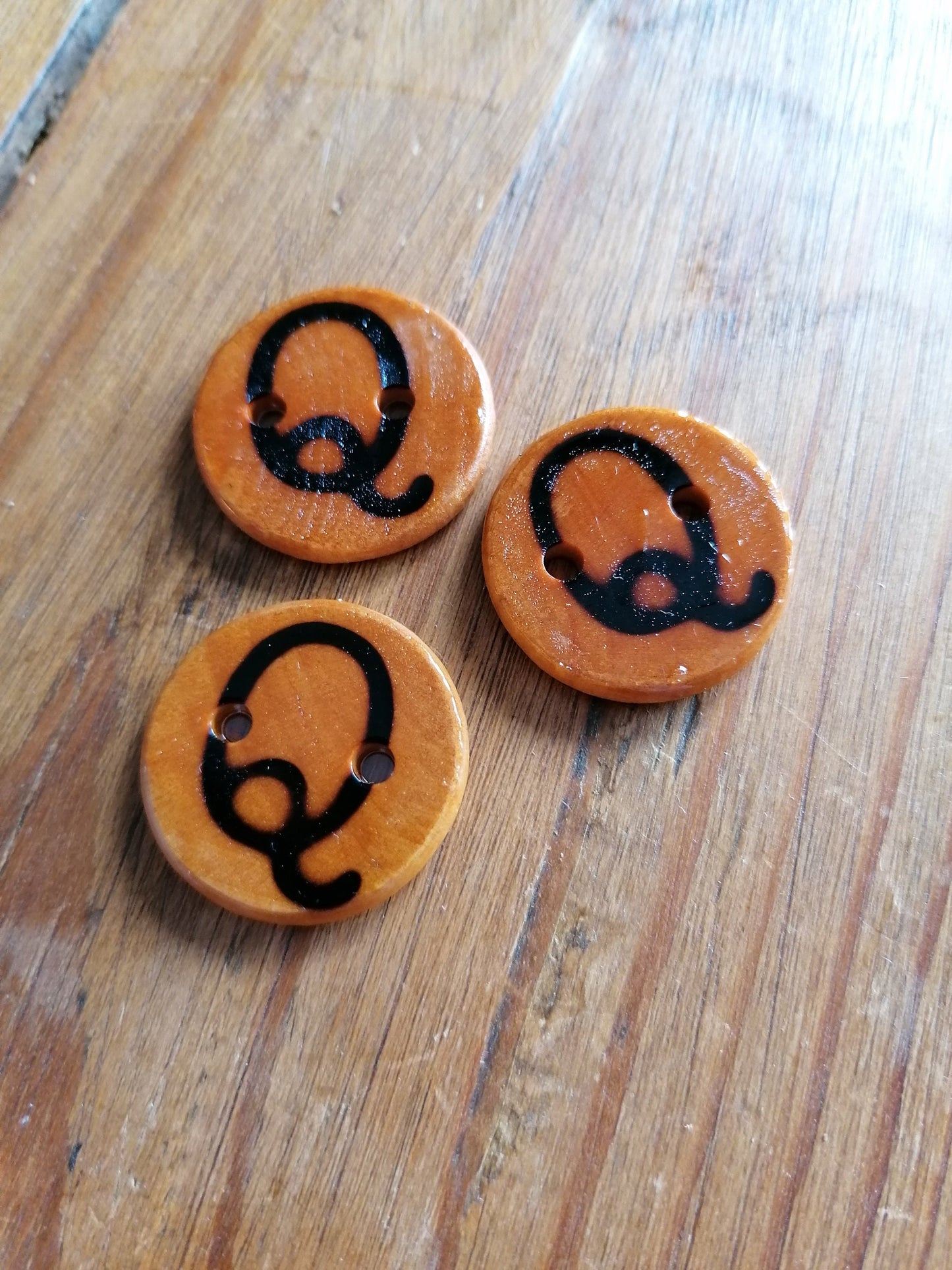 Wooden Letter Q Buttons Upper Case Alphabet Capital
