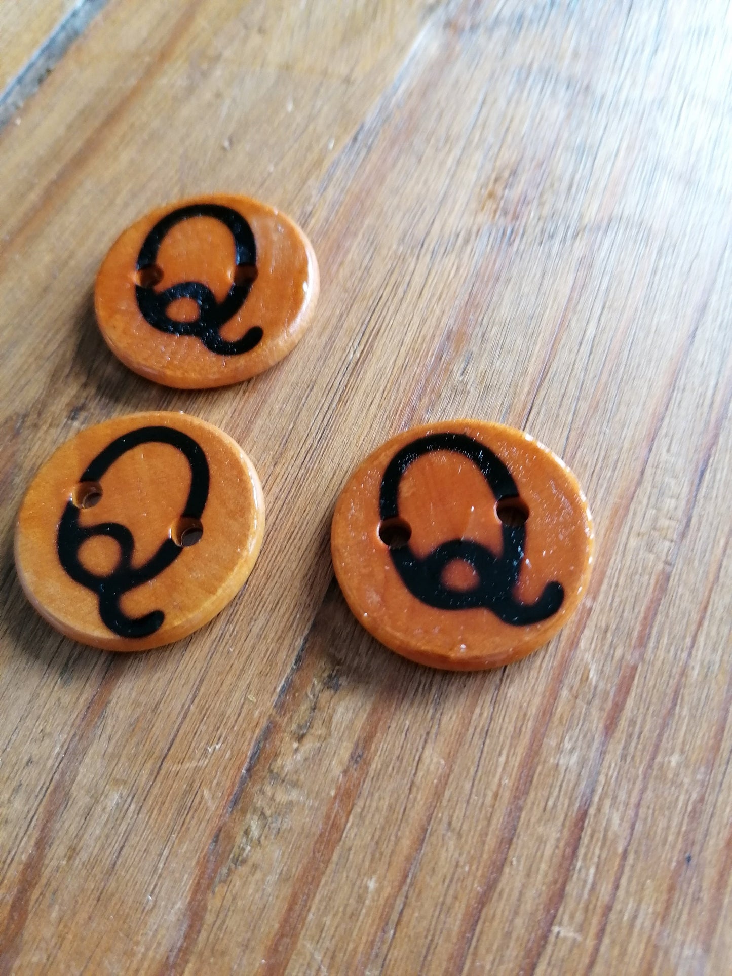 Wooden Letter Q Buttons Upper Case Alphabet Capital