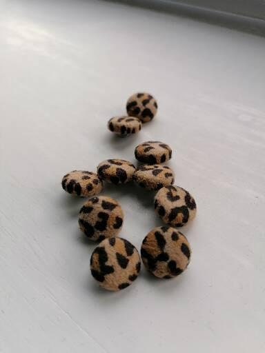Leopard Print Wedding Dress Buttons Faux Suede Bridal Buttons Animal Print Alternative Bride