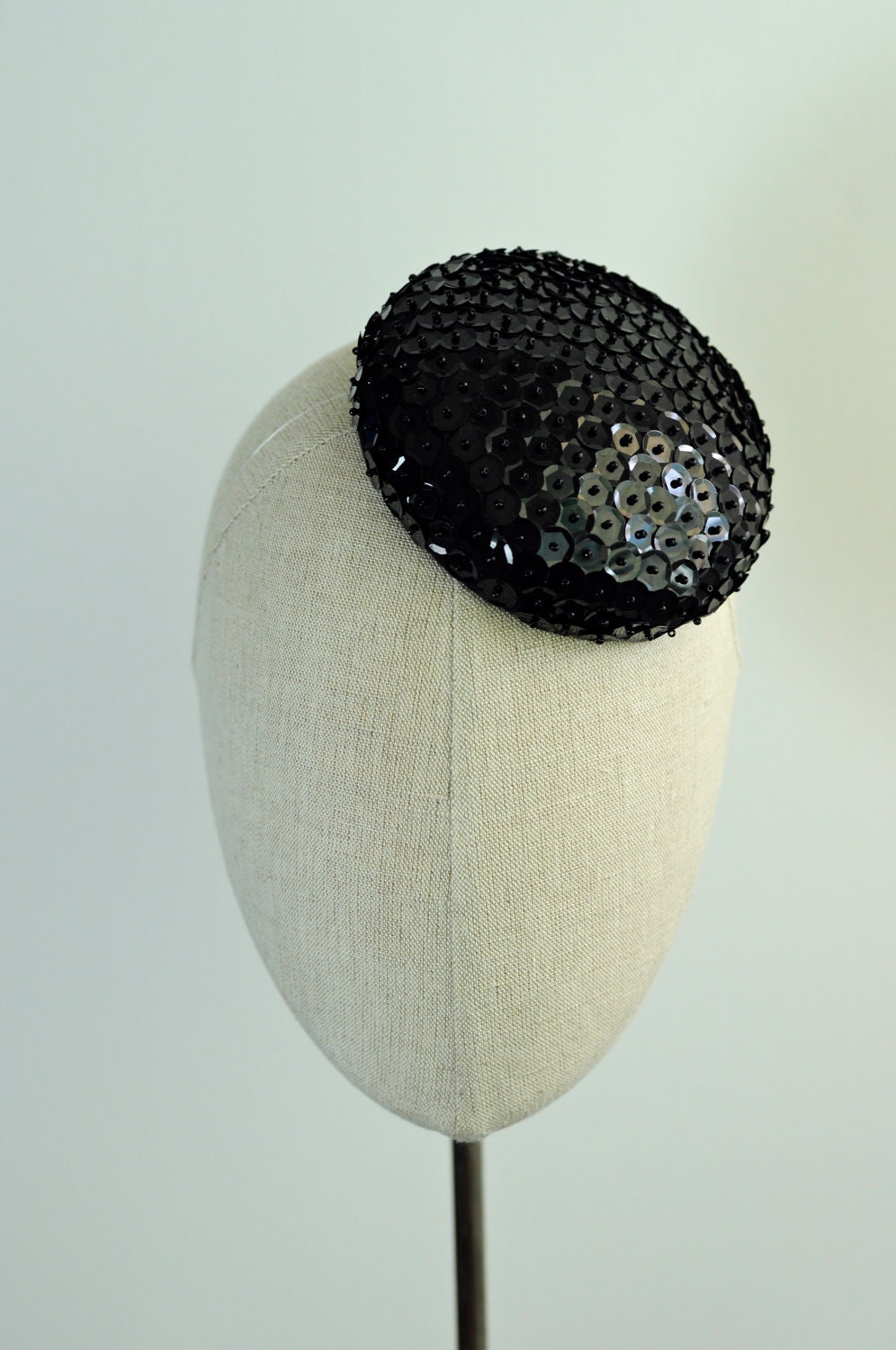 Black Sequined Beret Mini Cocktail Hat Gangsters Moll