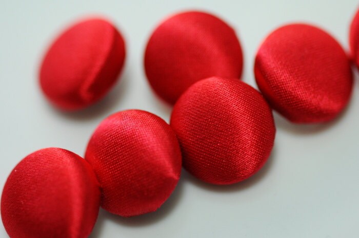 Red Wedding Dress Buttons 100% Silk Satin Bridal Buttons Silk Charmeuse