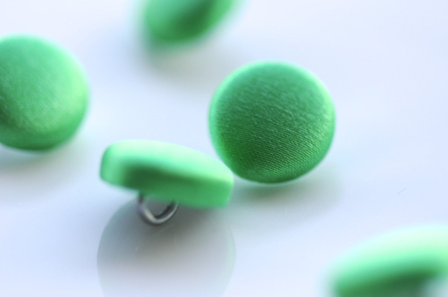 Green Wedding Dress Buttons 100% Silk Satin Bridal Buttons Silk Charmeuse