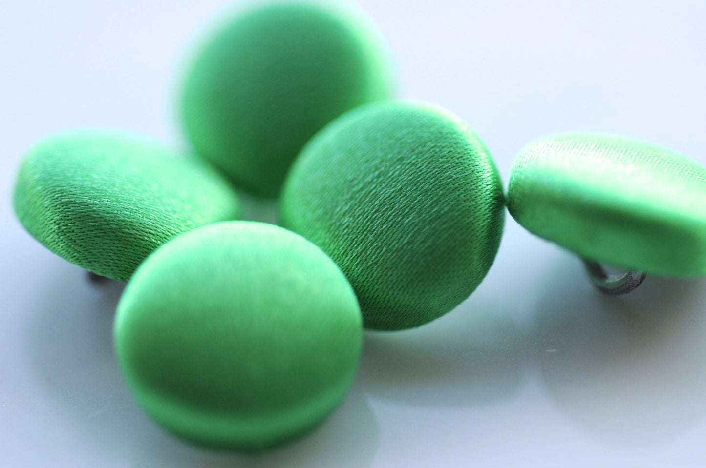 Green Wedding Dress Buttons 100% Silk Satin Bridal Buttons Silk Charmeuse